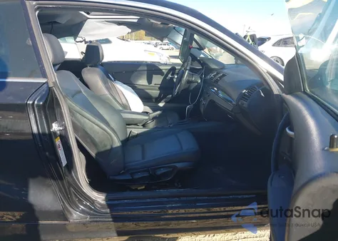 2009 BMW 128I z USA, uszkodzony, nr VIN WBAUP73589VK74623